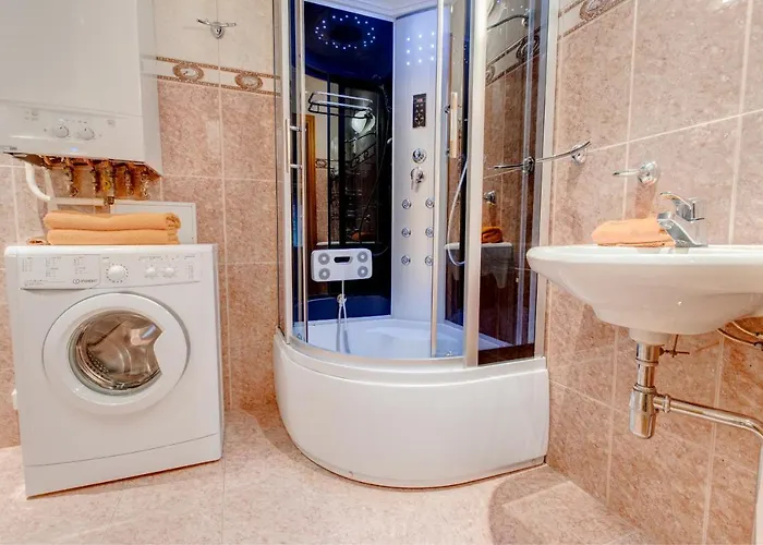 Luxury With Sauna By Rikas Apartamento